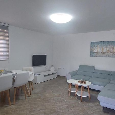 Apartmani Nikola Trogir Oda fotoğraf